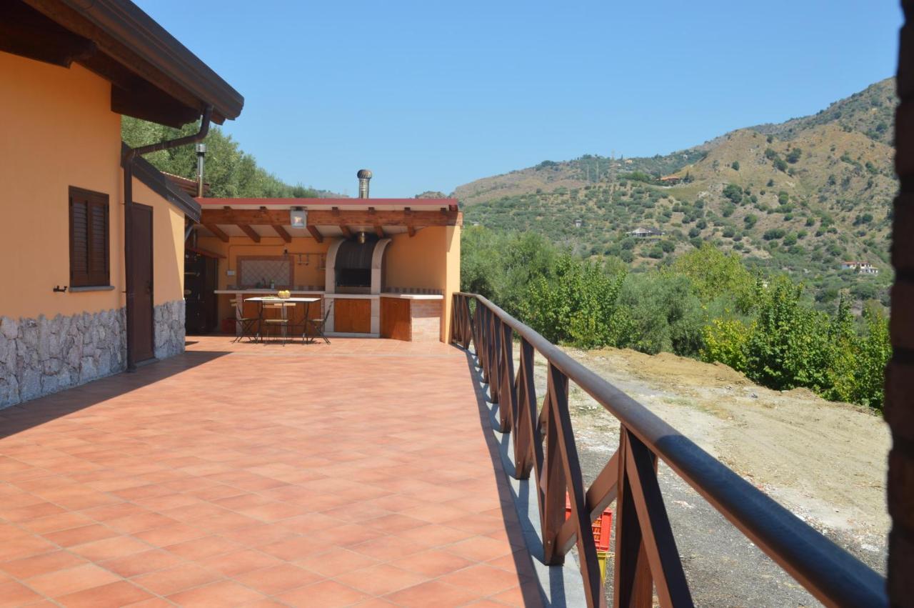 Villa Da Campo Giardini-Naxos Exterior foto